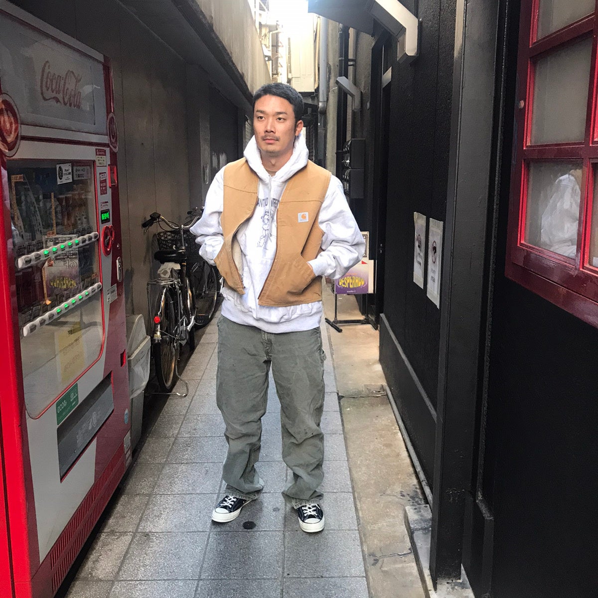 秋冬に大活躍のプルオーバー×ジャケット