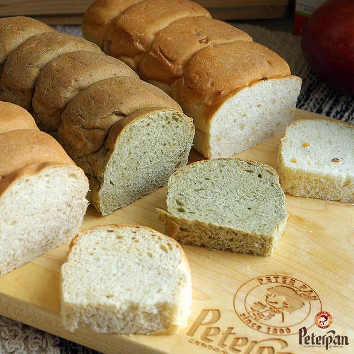 国産小麦パンも入っています