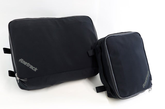 出来るだけコンパクトに収納したいバックパック内で効率のいい「弁当箱」形状