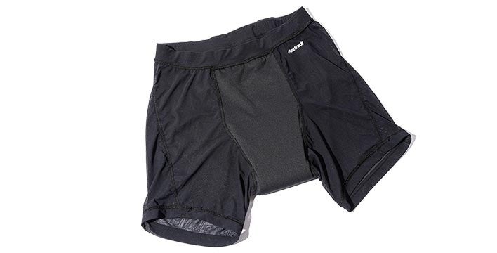 ショーツ全体にドライレイヤー®の生地を使用