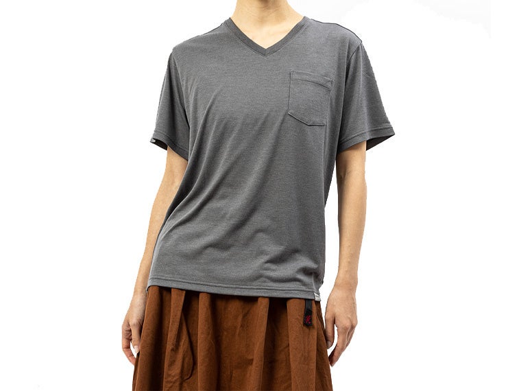 GRAYカラー：モデル身長163㎝／Mサイズ着用