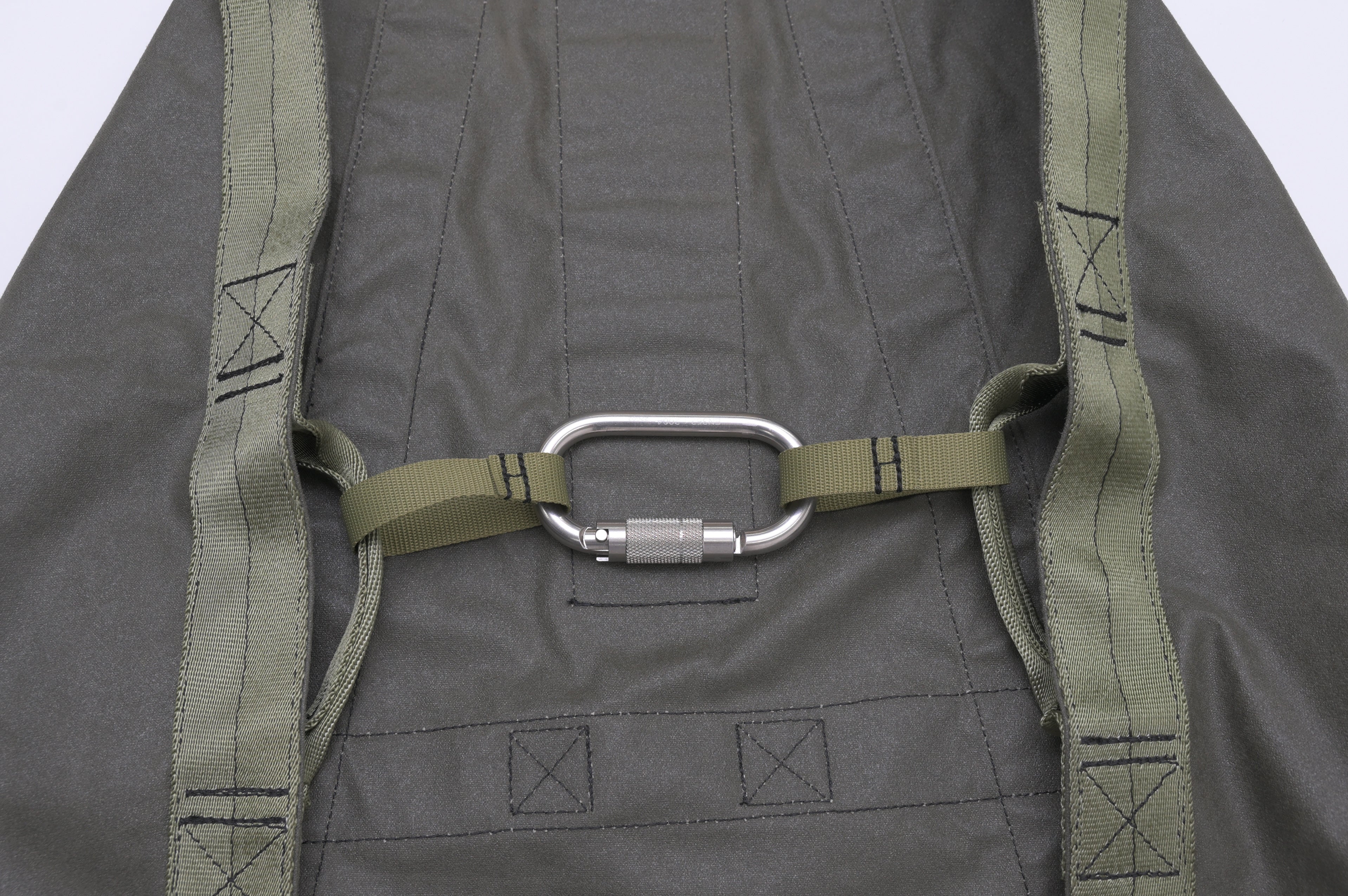 様々な体型の方が安定して装着できるよう設計