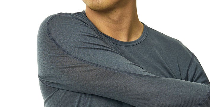 肌当たりにこだわり、縫製にはフラットシーマを採用