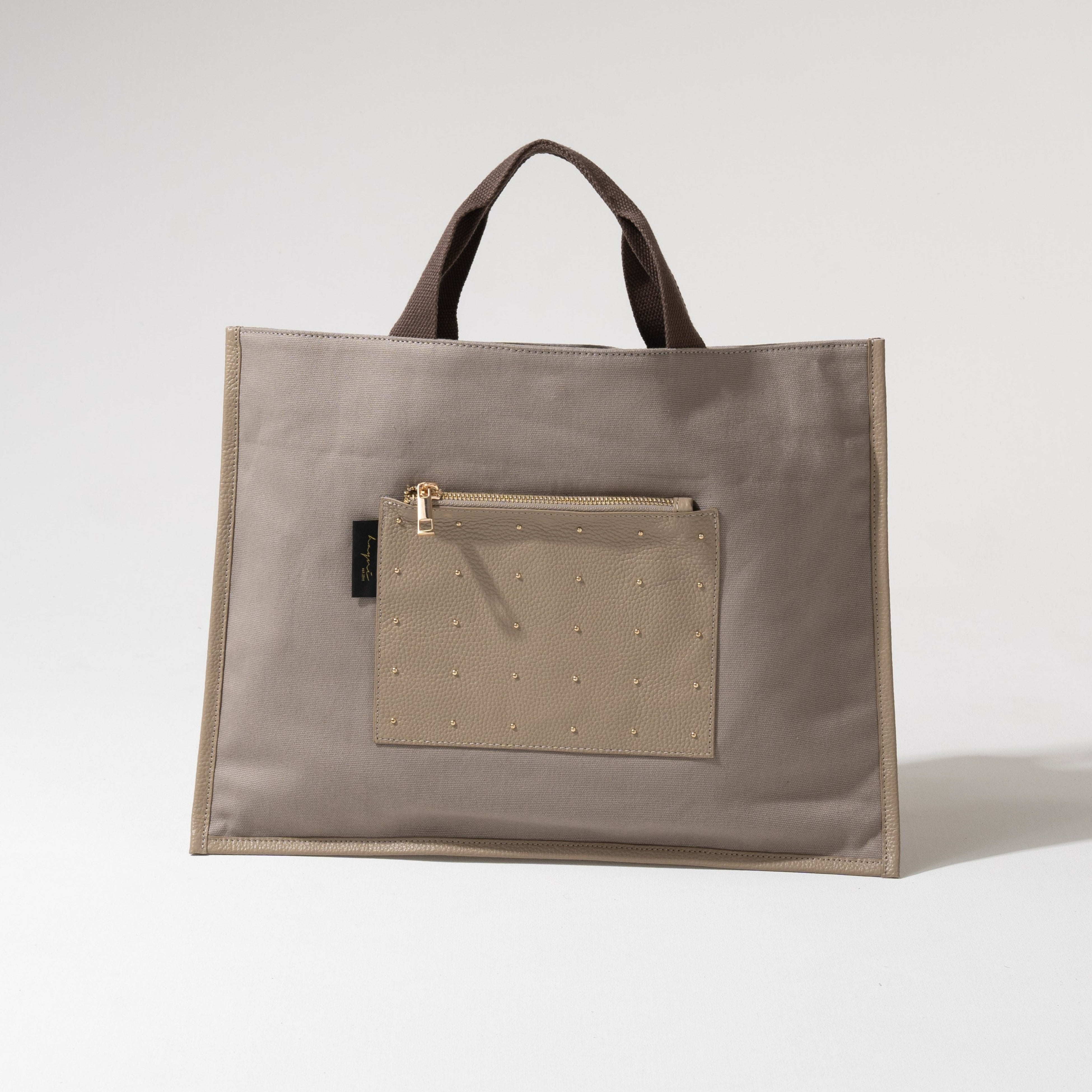 ドットグレージュ