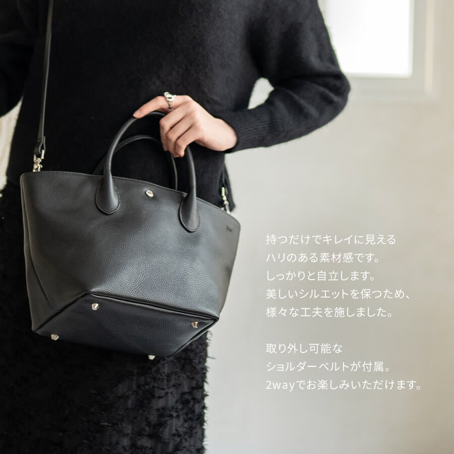 美品！ポリーニのバッグ Pollini ポリーニ セカンドバッグ バッグ クラッチバッグの通販