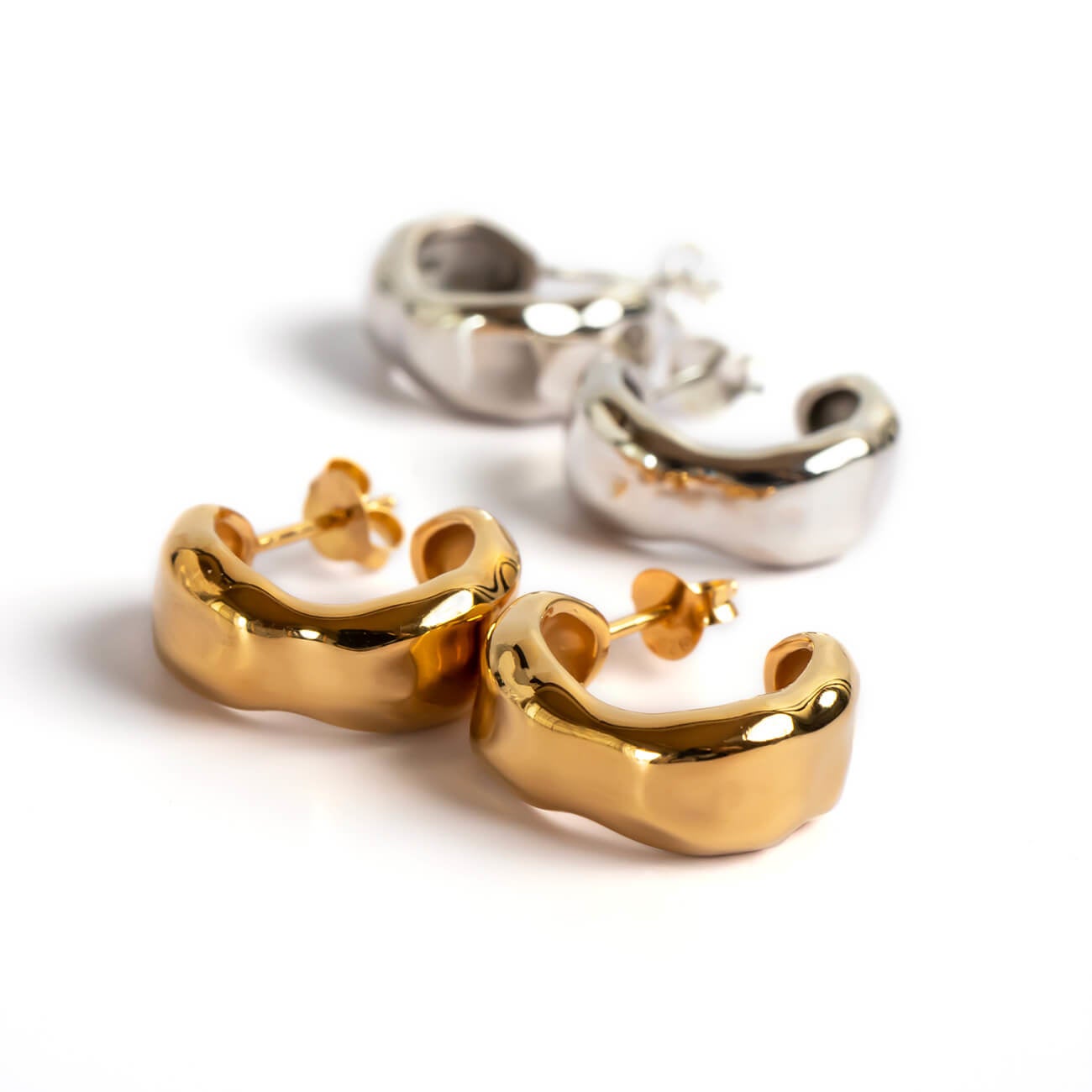 Molune-pe -モルン ピアス-