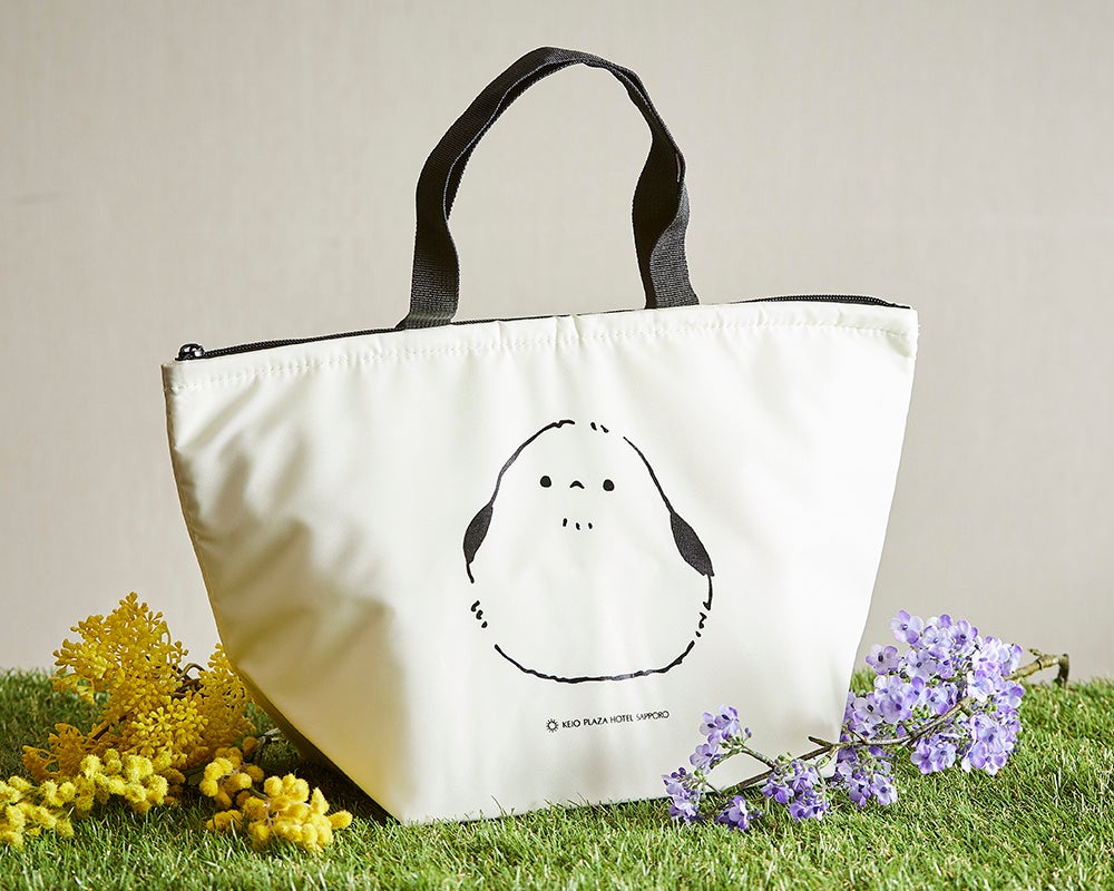 京王プラザホテル札幌オリジナル シマエナガ保冷バッグ（1,200円）