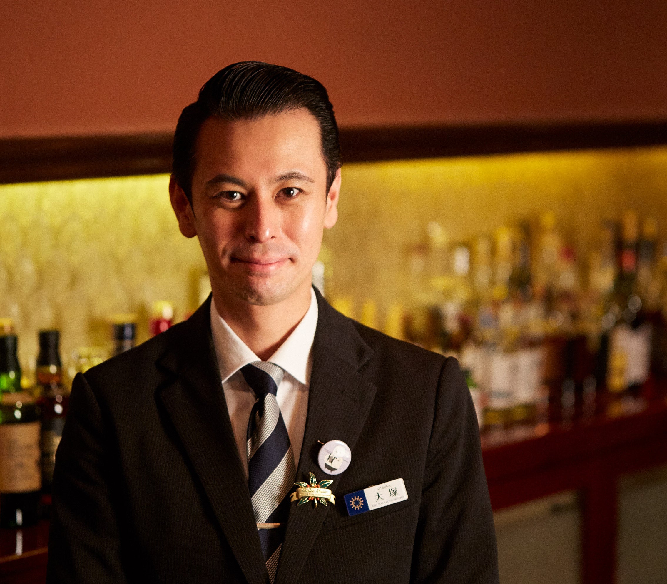 メインバー〈クロスヴォールト〉店長　大塚慎一郎