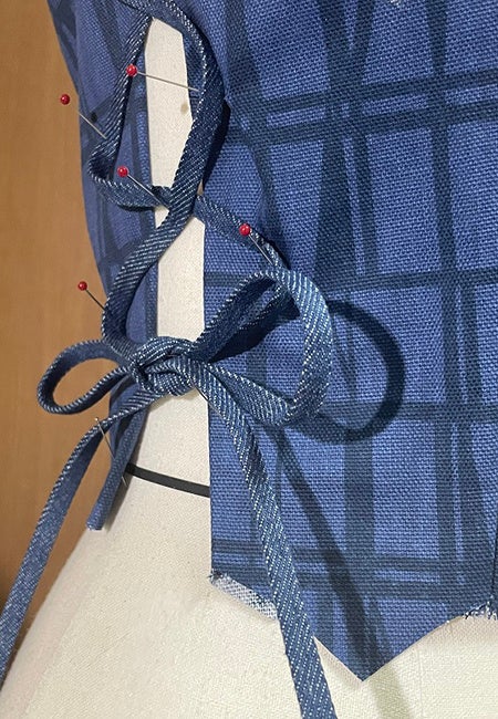 学生による制作が進んでいます