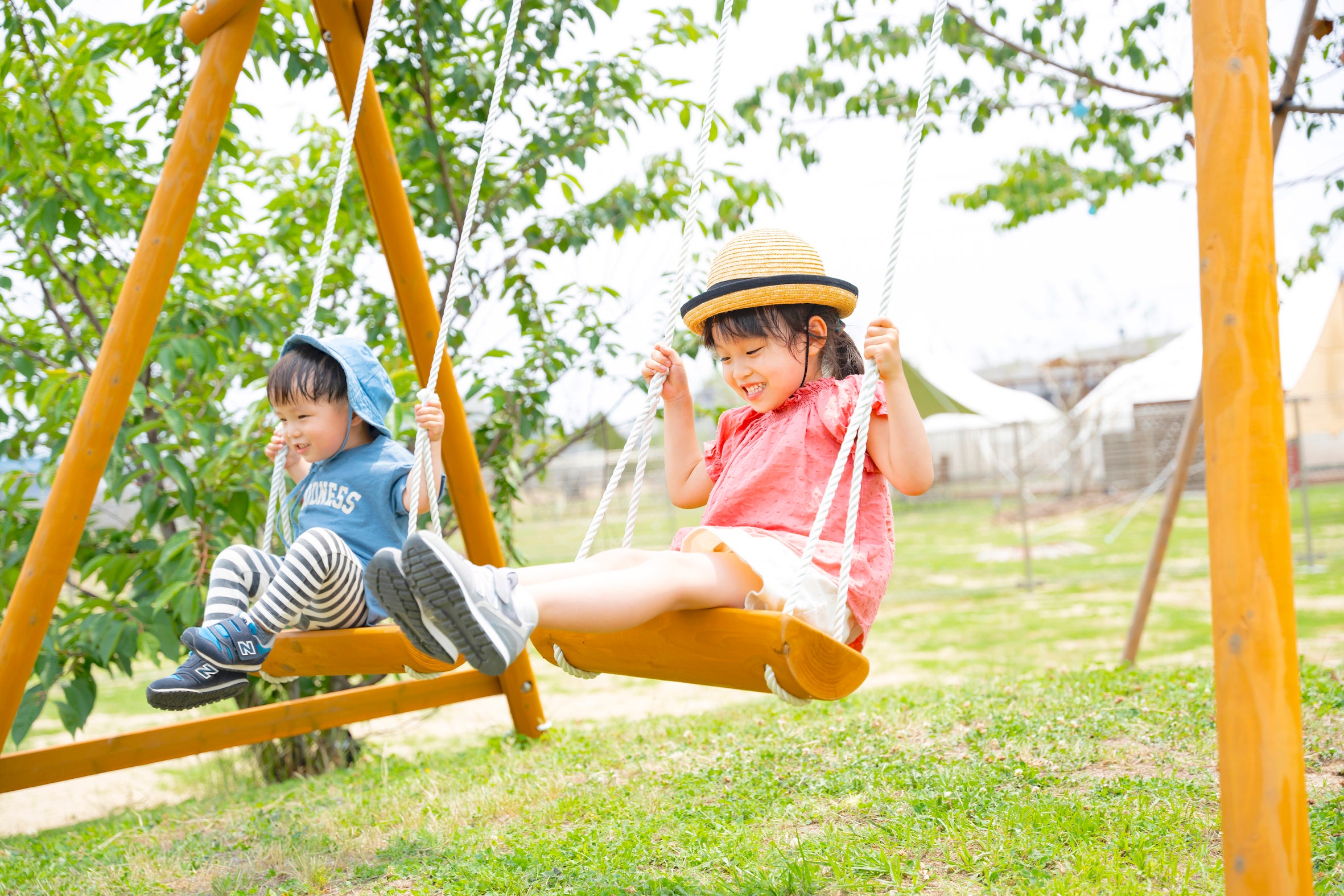 ブランコなどの遊具