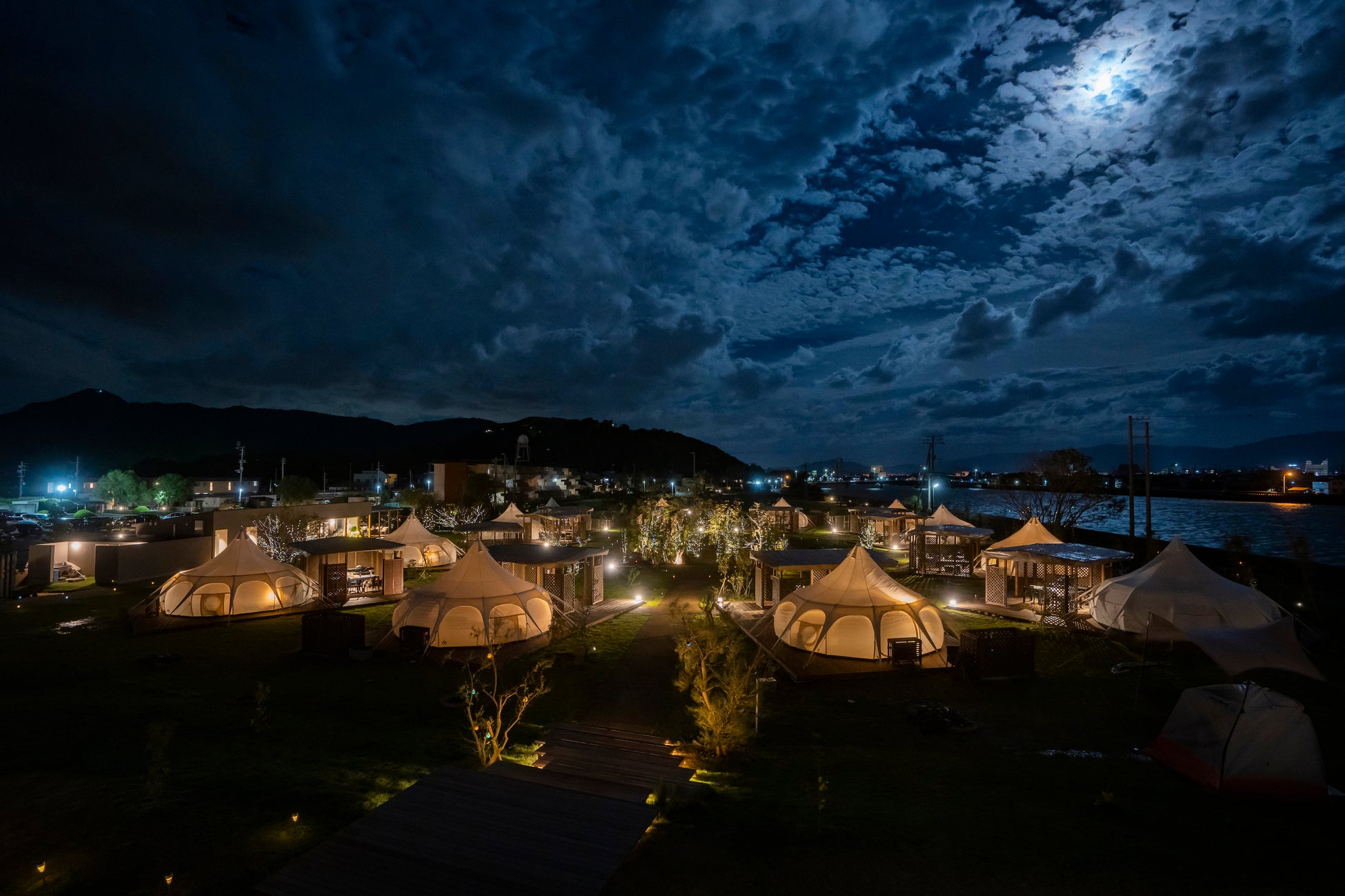 GLAMPERMIER Setouchi