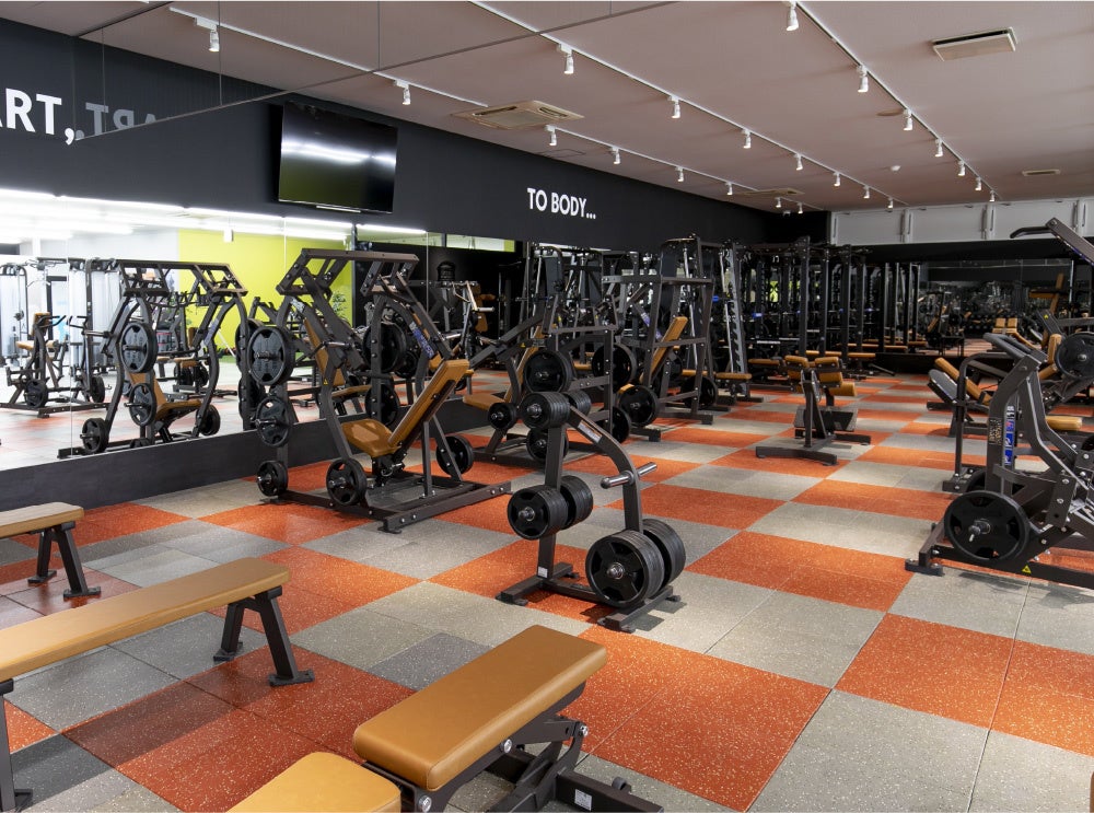 最新型のトレーニング器具を導入