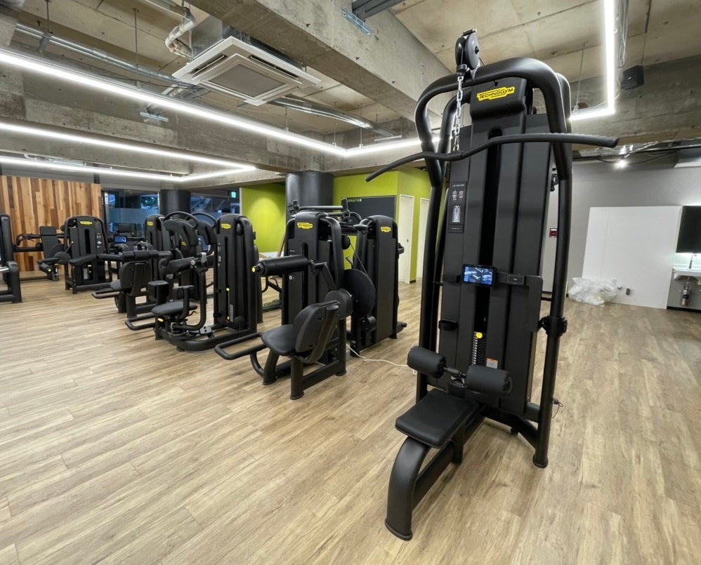 豊富なトレーニング器具