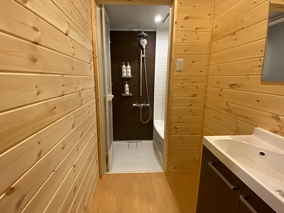 シャワーブース