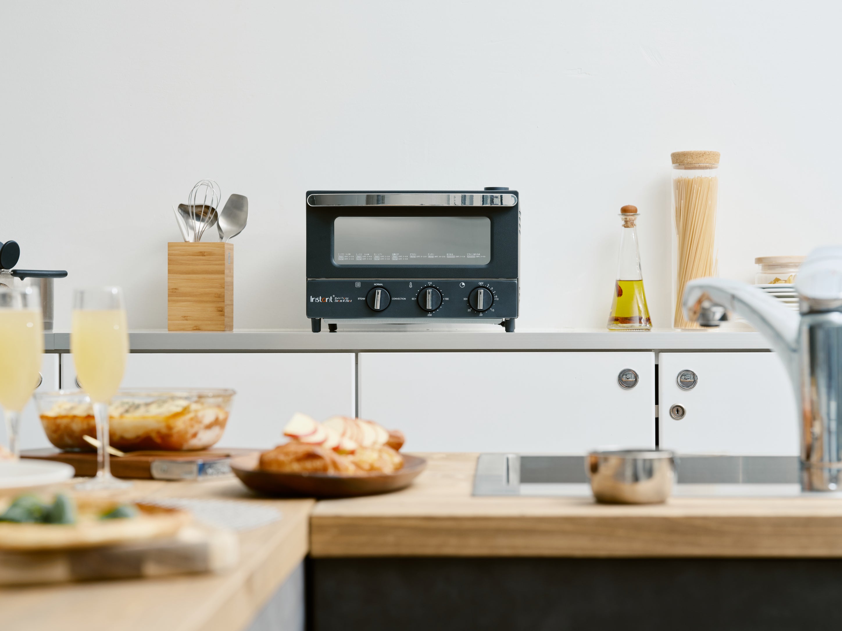 インテリアに溶け込むモダンなデザイン