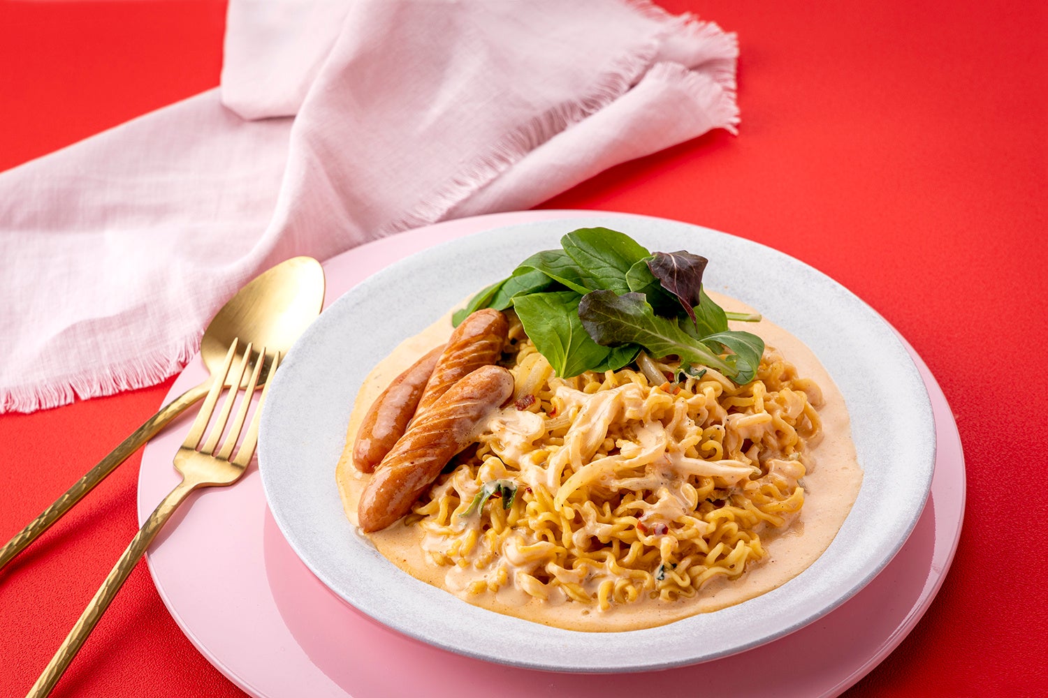 アレンジメニュー「ロゼ辛ラーメン」