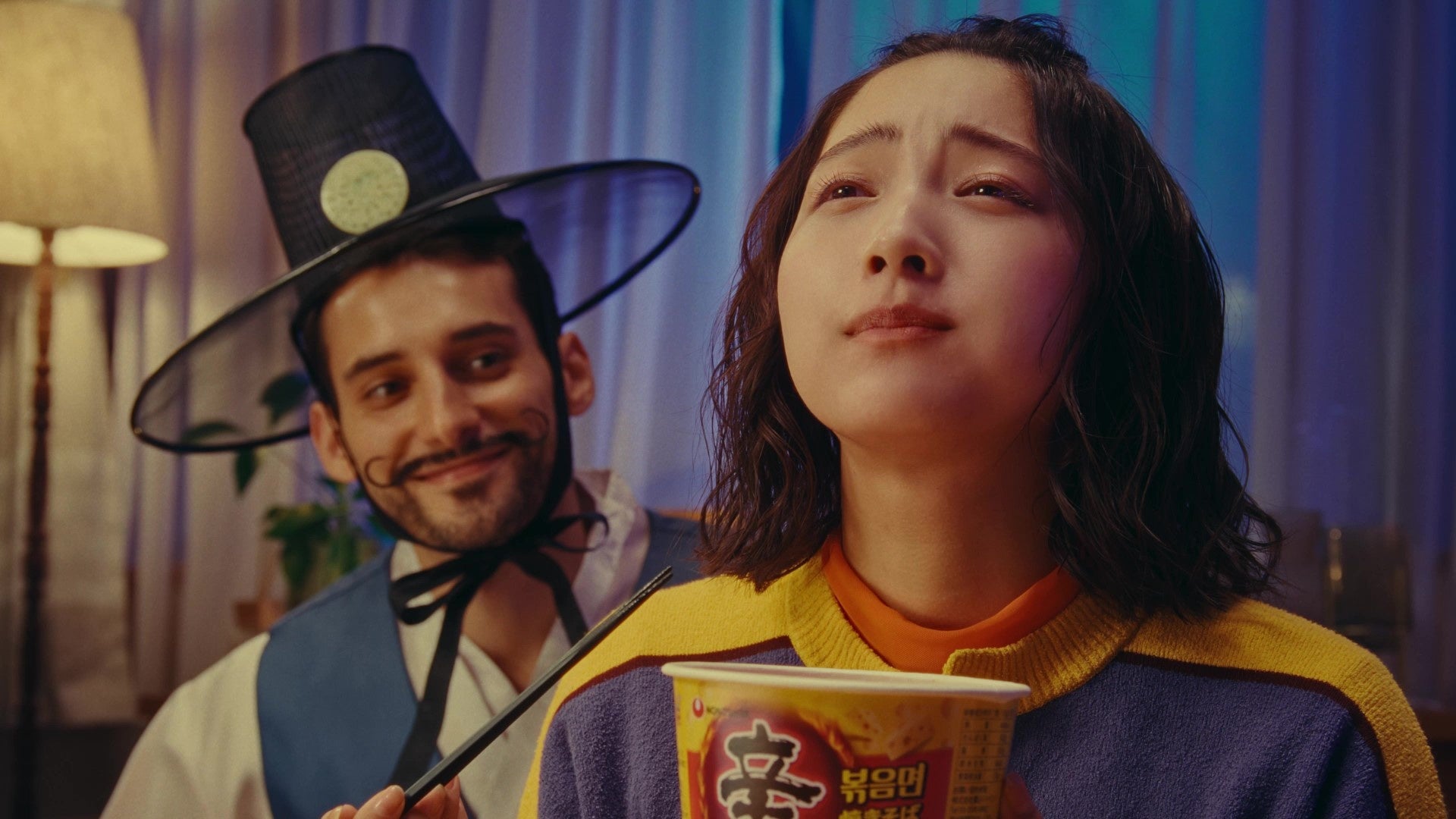 ひと口食べると…「まろやかでおいし～！」 と大興奮