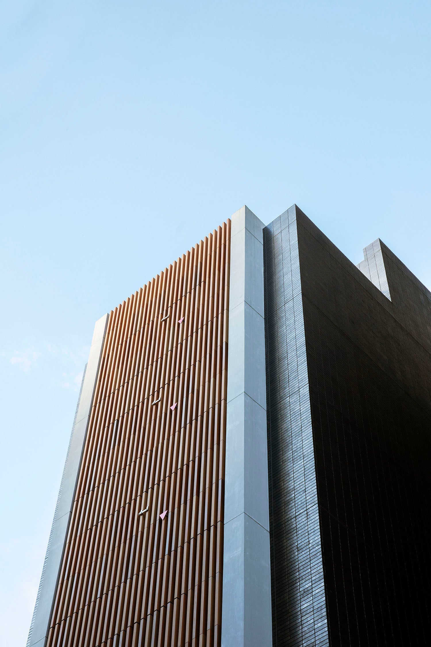 港区新橋の本社ビル