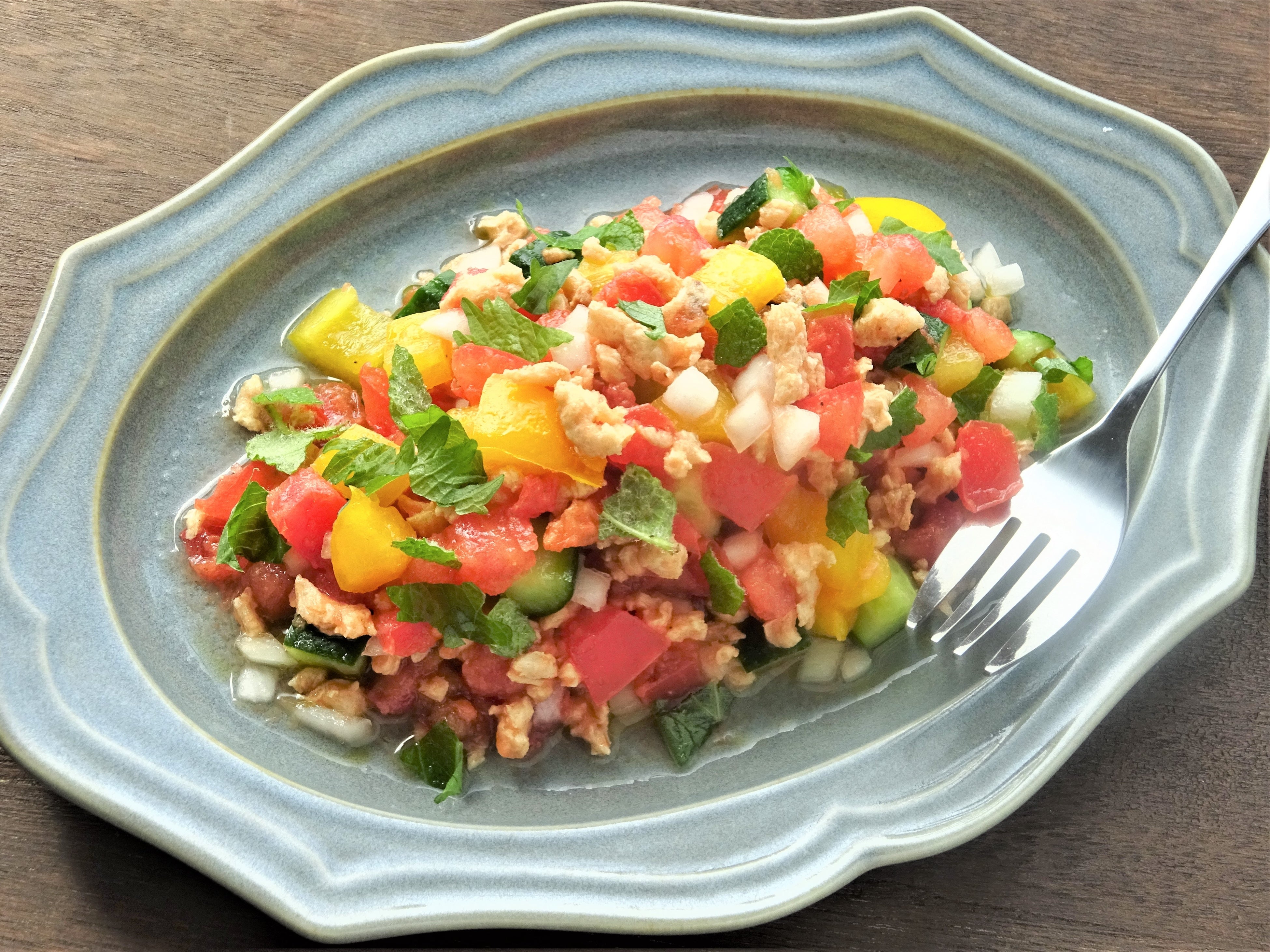 「ソイ ソボロ」のモロッコ風サラダ