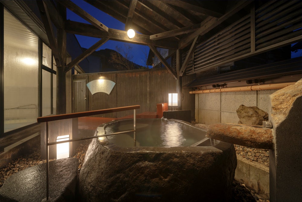 露天風呂「あたま山」