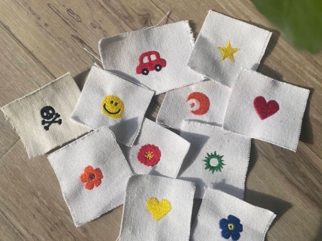 ワンポイント刺繍