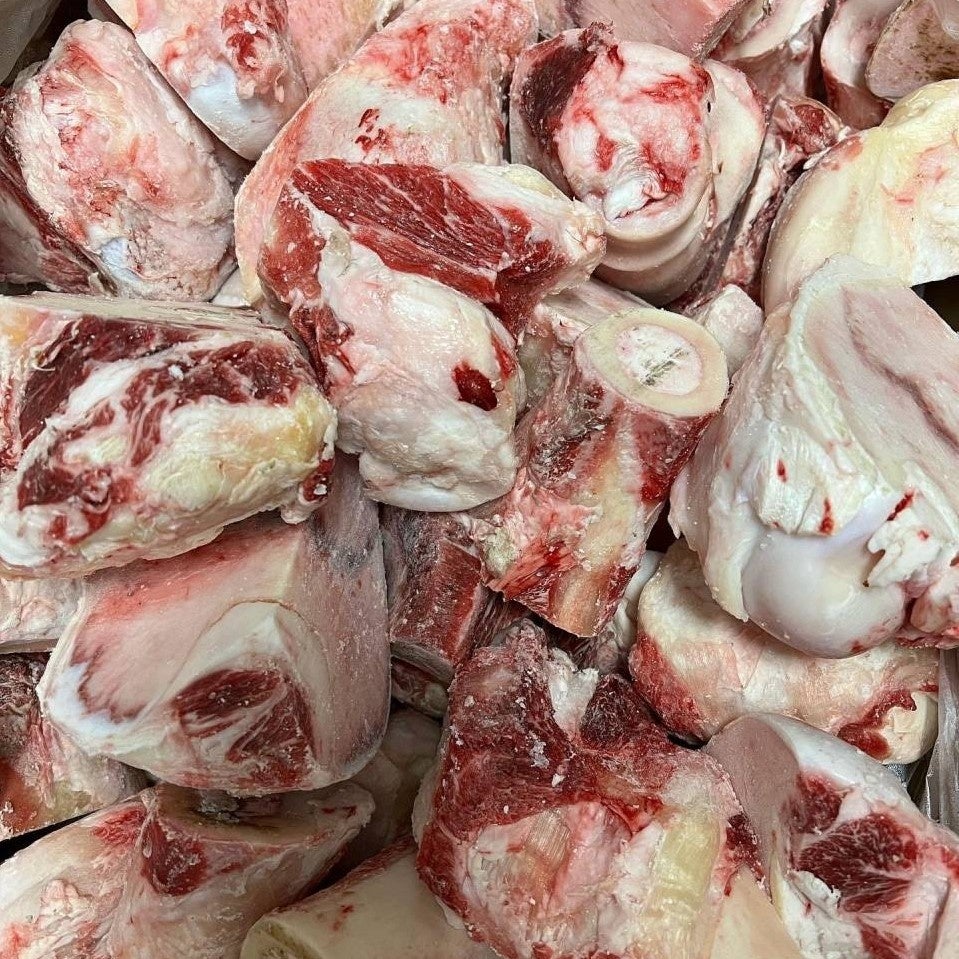 KUON煮込む前の骨