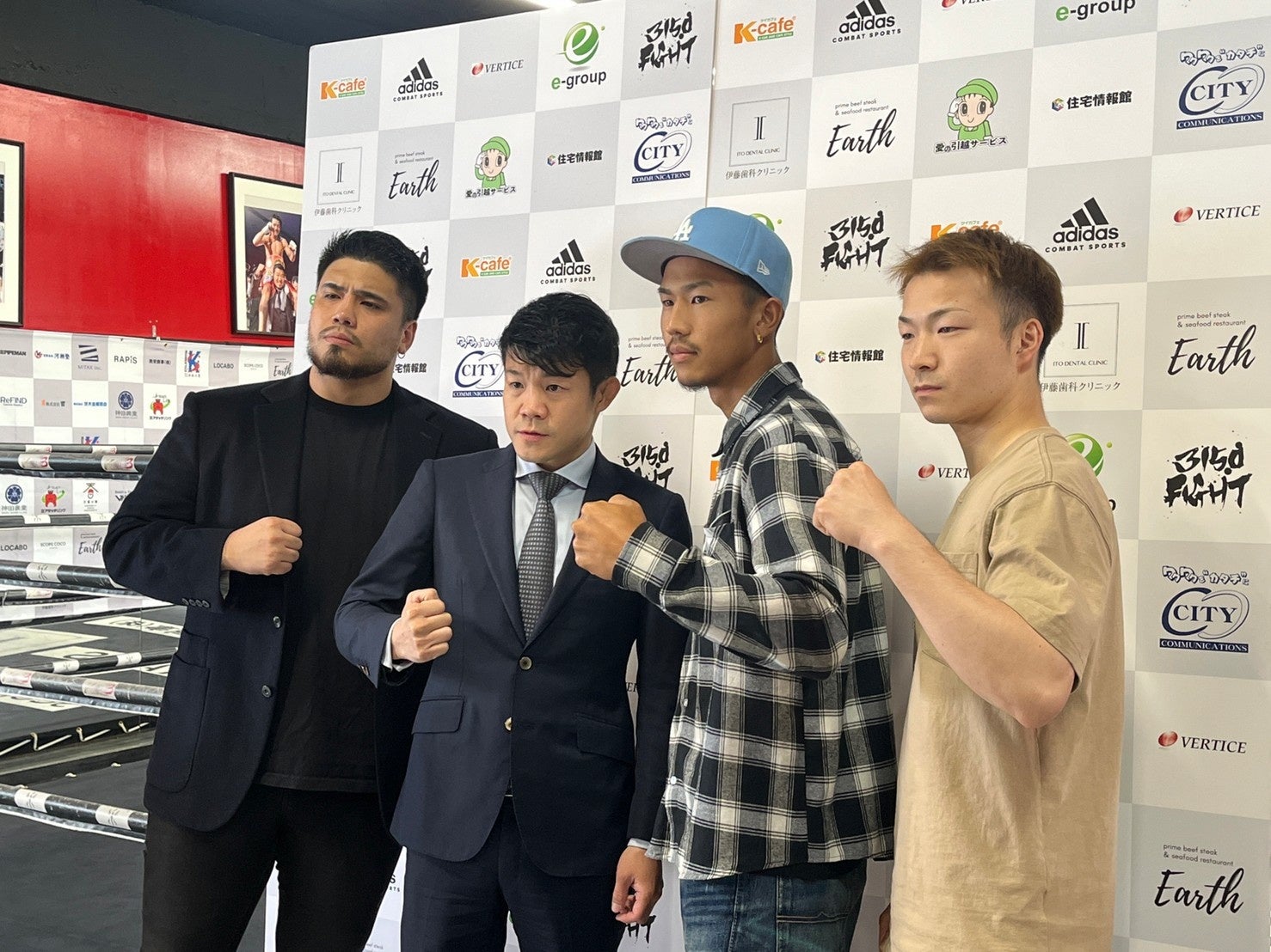 左から但馬・亀田ファウンダー・野口・小坂