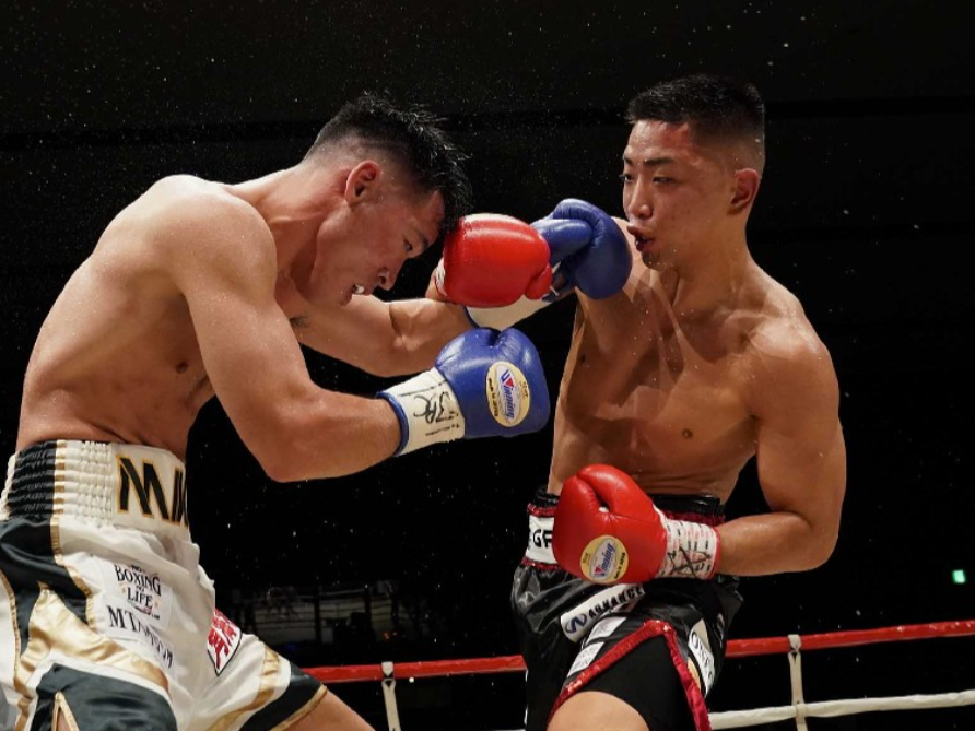 国本vs酒井戦より　※ボクシングモバイル提供