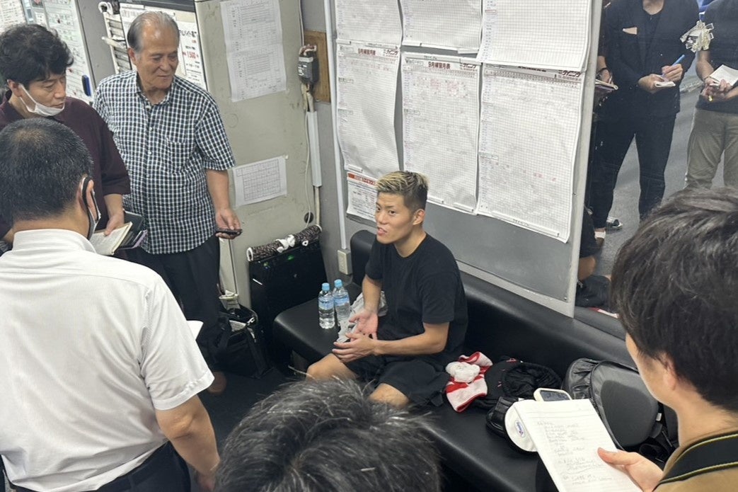 重岡優大（ワタナベ）